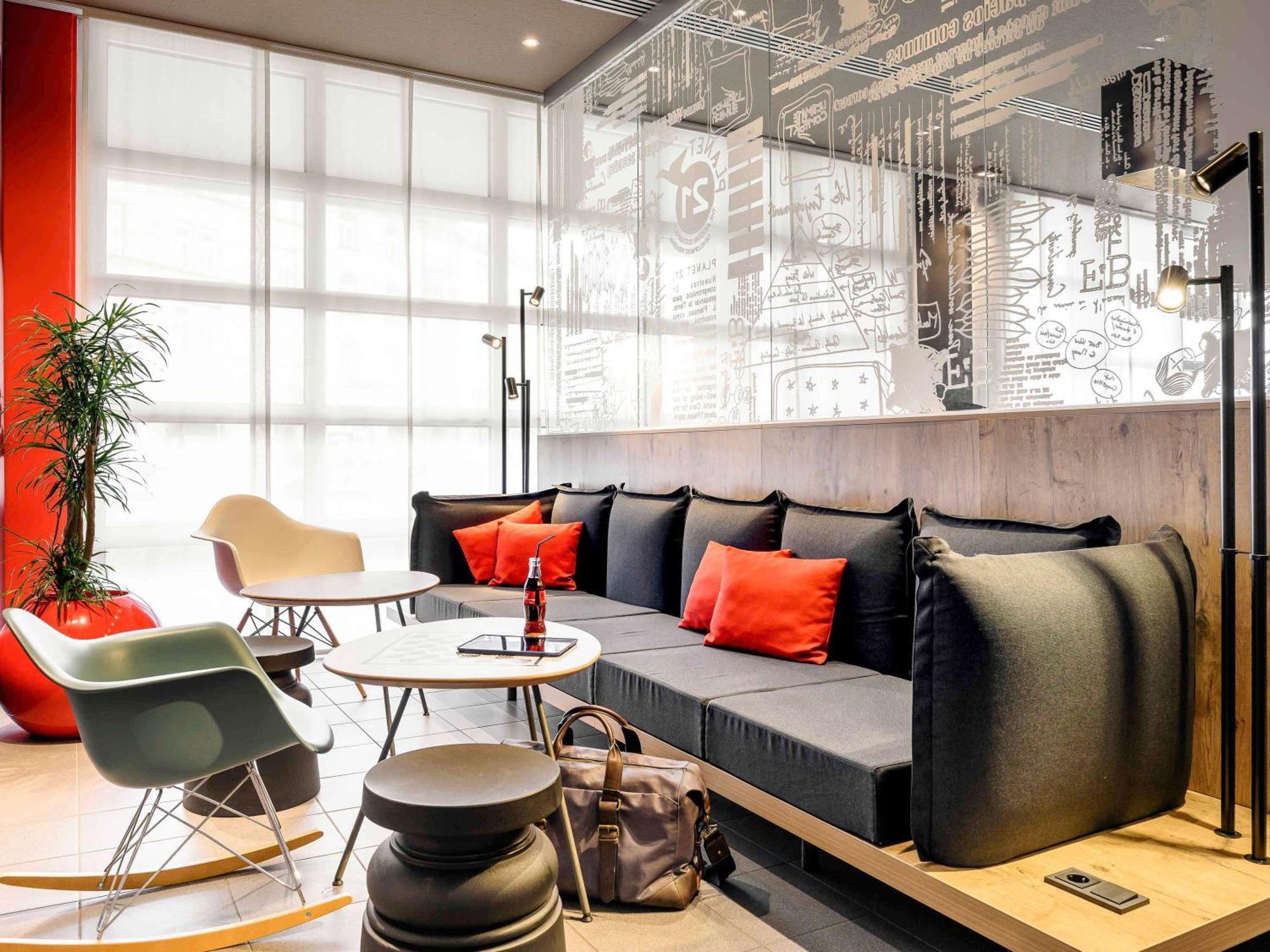 Ibis Nuernberg City Am Plaerrer Nuremberga Exterior foto