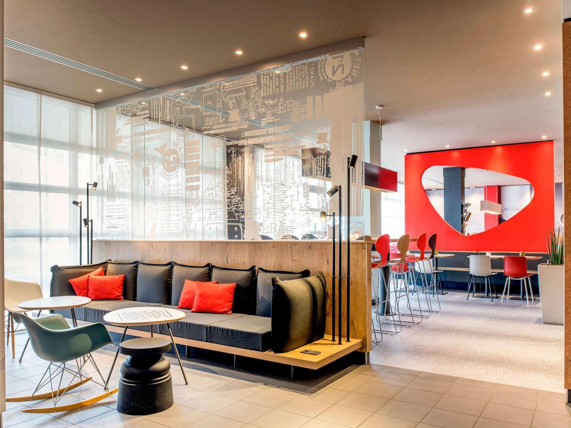 Ibis Nuernberg City Am Plaerrer Nuremberga Exterior foto